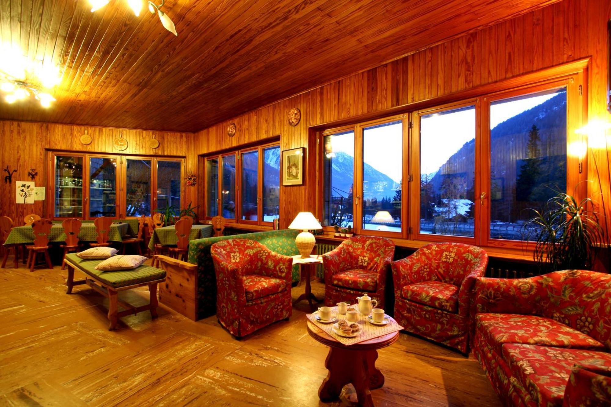 Hotel Le Campagnol ชัมโปลุก ภายนอก รูปภาพ
